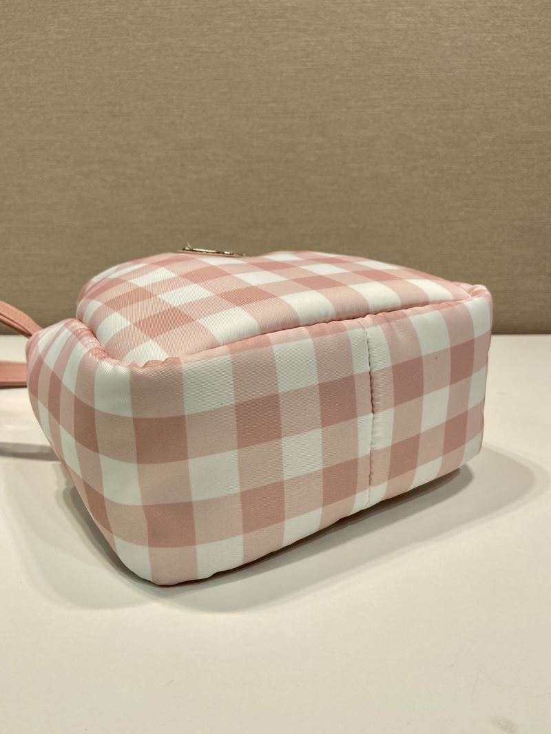 Pra*a tote bags